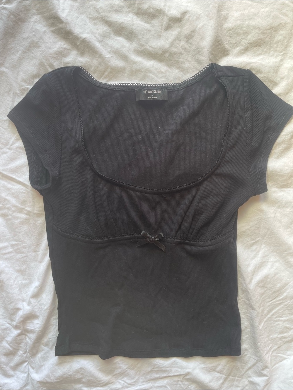Workshop Republic Clothing Black Scoop-Neck Short Sleeve Crop Top with Bow